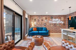 Walk to Downtown Nash from The Speakeasy Pool, Gym, Parking and More, Amazing Location