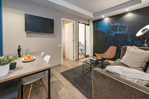 Habitat Apartments Cool Jazz