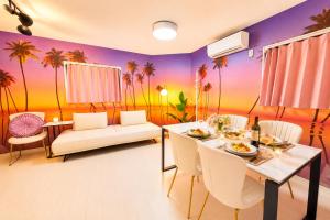 LEON RESORT HOTEL Max10 people Namba Dotonbori 7min Osaka Castle 12min Umeda 13min USJ 20min masato Station 最大10名 なんば道頓堀7分 大阪城12分 梅田13分 USJ20分 今里徒歩5分 新築LA 一棟貸切
