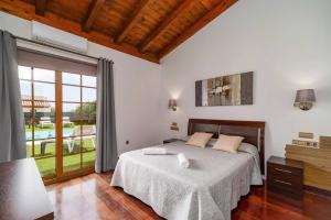 Villa Sherry II by Villa Plus