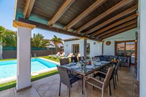 Villa Sherry II by Villa Plus