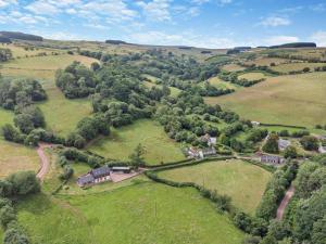 3 Bed in Brecon oc-92320