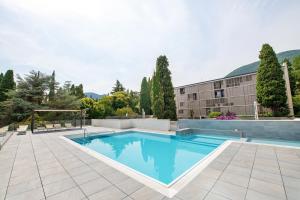 Michela flat in gardone