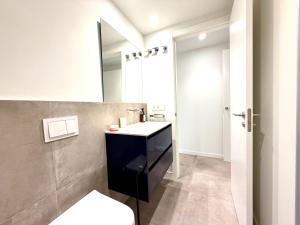 Relaxing Valencia 1BR Near Nou Mestalla & Metro