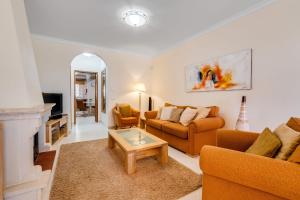 Sunny 2Bdr House near Ferragudo by LovelyStay