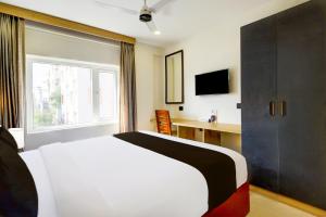 Townhouse Aarav Business Hotel