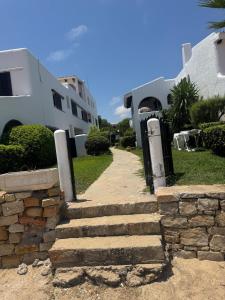 Beach access in Kabila plage !