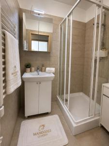 Mango 222 Luxory