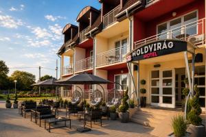 Holdvirág Hotel