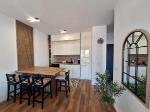 Sunny Sand Apartment