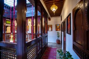 RIAD HIKAYA - Born of History