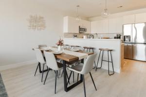 Sleek Loft 15 Min from NYC with Manhattan View