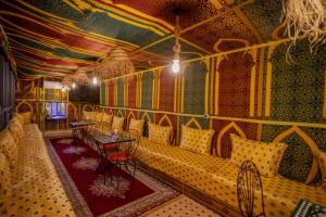 RIAD HIKAYA - Born of History