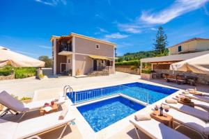 Villa Maggie Alonia