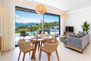 Villa Amoena by Villa Plus
