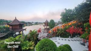 Doc Chill - Mountain View Villa near Hanoi with Spring Infinity Pool
