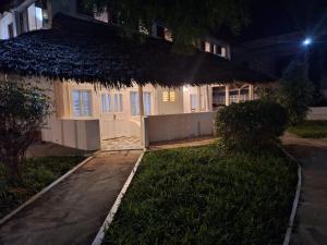 Lilo Cottages