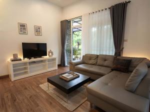 Zen Cove Villa - 5-Min Walk to Zen Beach, Srithanu