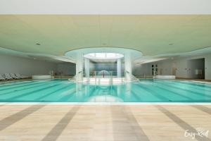 Prestige 112 - Basen -Sauna -Jacuzzi - Tuż przy Plaży - Easy - Rent Apartments