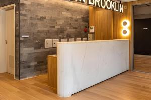 On Brooklin by Housi por Stay House