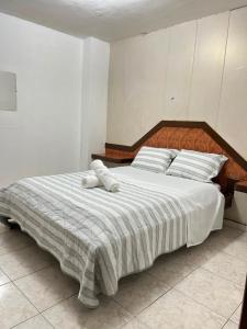 Pension Calidonia