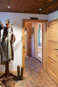 Carlshaus - Historisches Jagdhaus im Harz mit Brockenblick