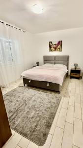 Apartments Yana