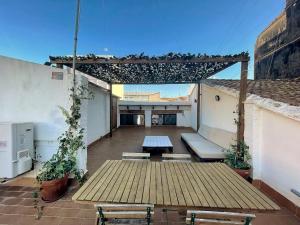 Temporary Rentals- Stylish terrace house