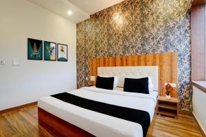 Townhouse Kurukshetra University Formerly Hotel Sr Grand