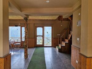 The Ki Retreat Shoja