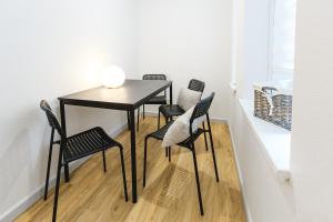 Brand-New 4BR for 8 - Quiet & Easy 1st Floor