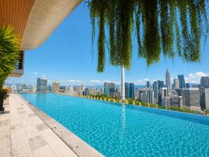 Ceylonz Suites KLCC By KL Tower View