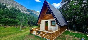 Djedina Gora Cabins