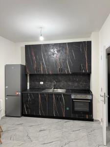 Sea View Apartments in Rana e Hedhun