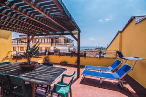Ca Moretto Sea-View Terrace Apartment in Sanremo - Happy Rentals