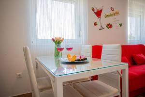 Sun And Fun - Happy Rentals