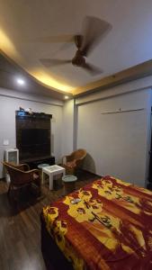 Spacious 3 bhk 3 washroom affordable convenient