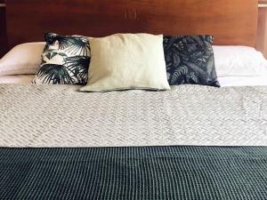 Apartment near Santa Fe, quiet and forest views