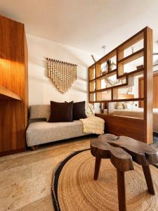 Quiet Studio w Rooftop Pool near DAC Market