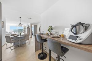 Sunny Golf - Luxury Penthouse - Rooftop Retreat