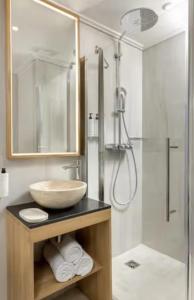 Beautiful Apartment Near Subway