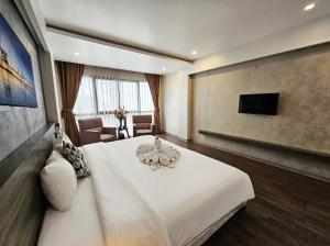 Moon Hotel 66 Bui Thi Xuan