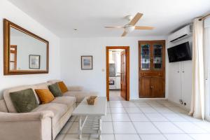 Primera línea playa Levante Calpe terraza piscina
