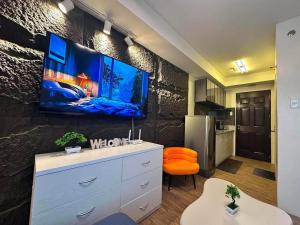 Cozy Corner 2 - Berkeley near Nuvali with bubble pool