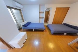 Quad room