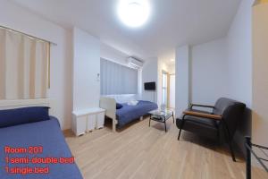 Triple room