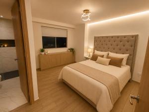 Plazetto Laurles Apartamento bonito de 3 alcobas Parquedero
