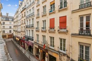 AIR CONDITIONER Spacious Studio in the heart of St Germain