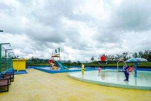 S Tilu Heroy Hill Resort Pangalengan Bandung RedPartner