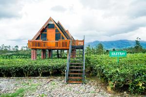 S Tilu Heroy Hill Resort Pangalengan Bandung RedPartner